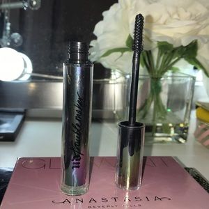 Urban Decay Troublemaker Mascara